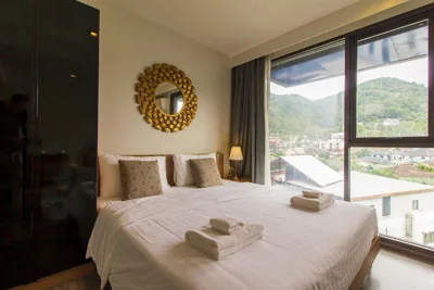 Appartamento con vista sulle montagne — The Deck Condominium Patong Beach